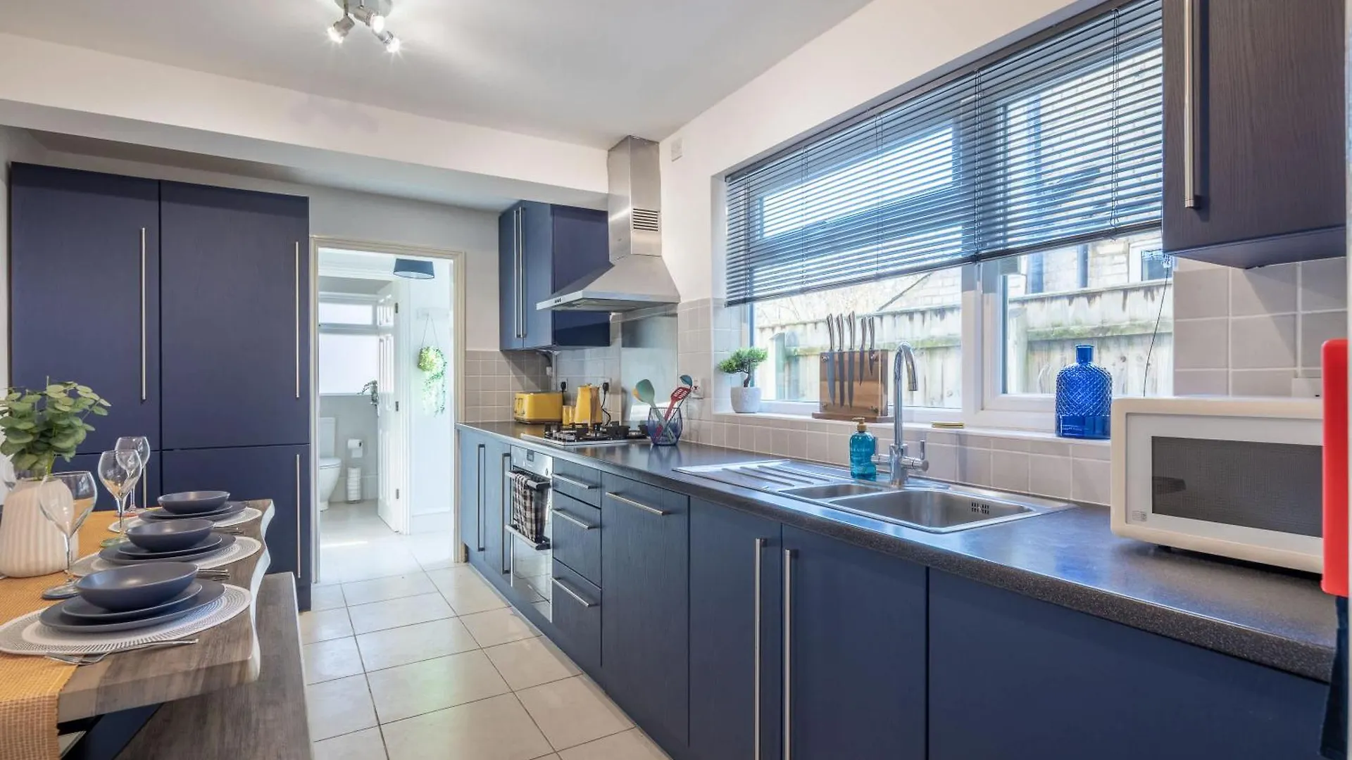 Stylish 3-Bed Home In The Heart Of The Cambridge Nyaraló